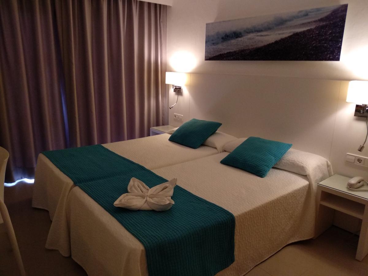 Apartament z balkonem i widokiem na morze